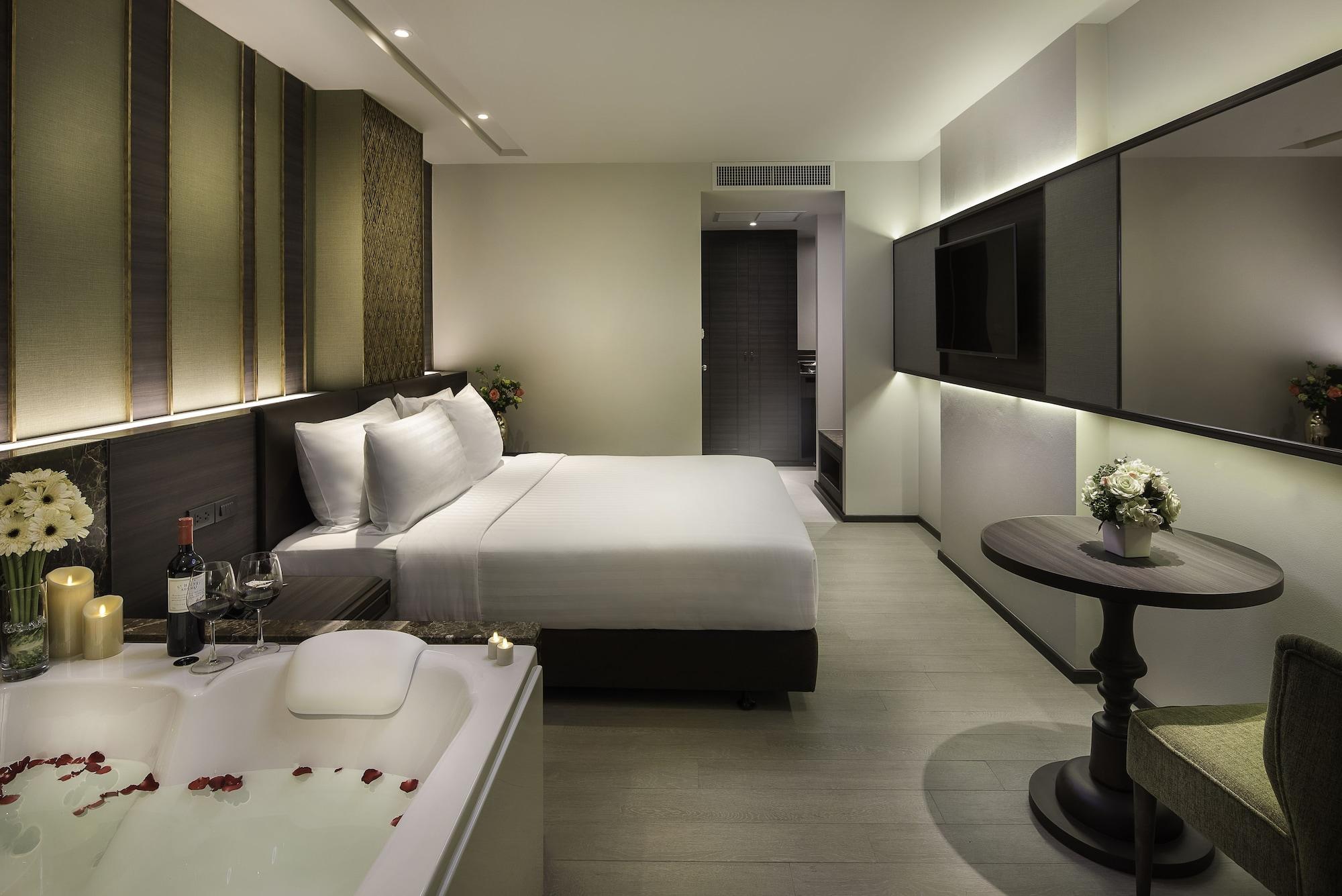 Chillax Heritage Khaosan Отель Бангкок